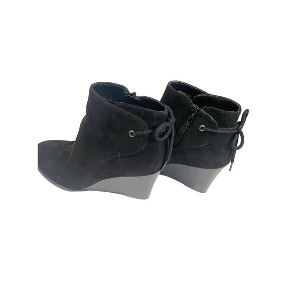 Madeline Girl Black Suede Wedge Ankle Boots with Zipper Women's Size 8.5 Fall - Picture 4 of 8